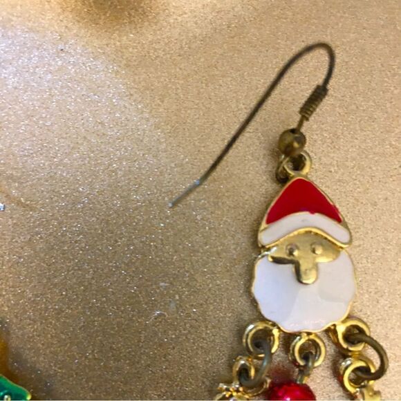 Rare 60s vintage Enamel Santa dangle Earrings with Snowflake tips - Picture 5 of 5